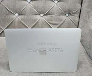 New Laptop Apple MacBook Air 2020 8GB Intel Core I5 SSD 512GB