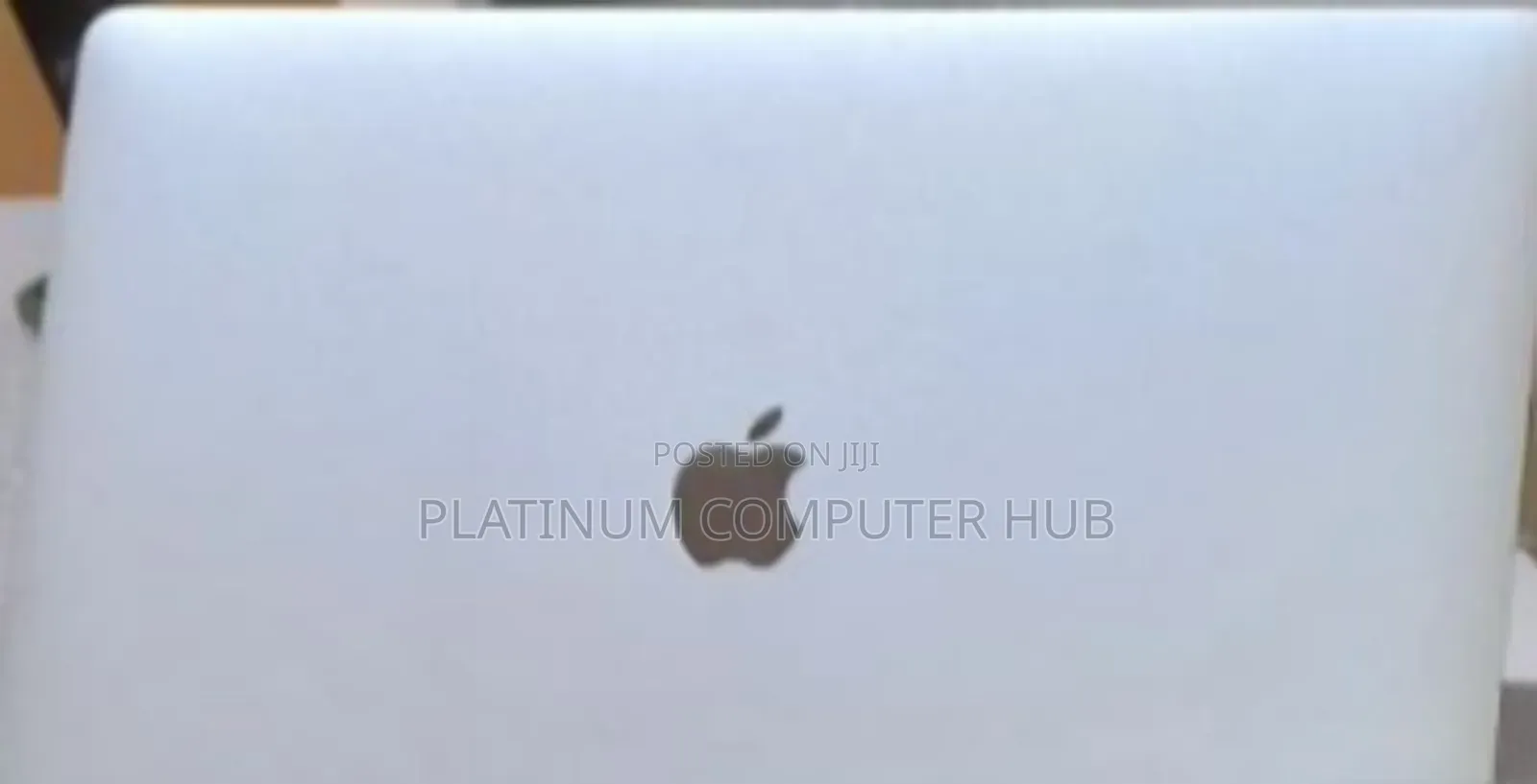 New Laptop Apple MacBook Pro 2017 16GB Intel Core I7 SSD 256GB