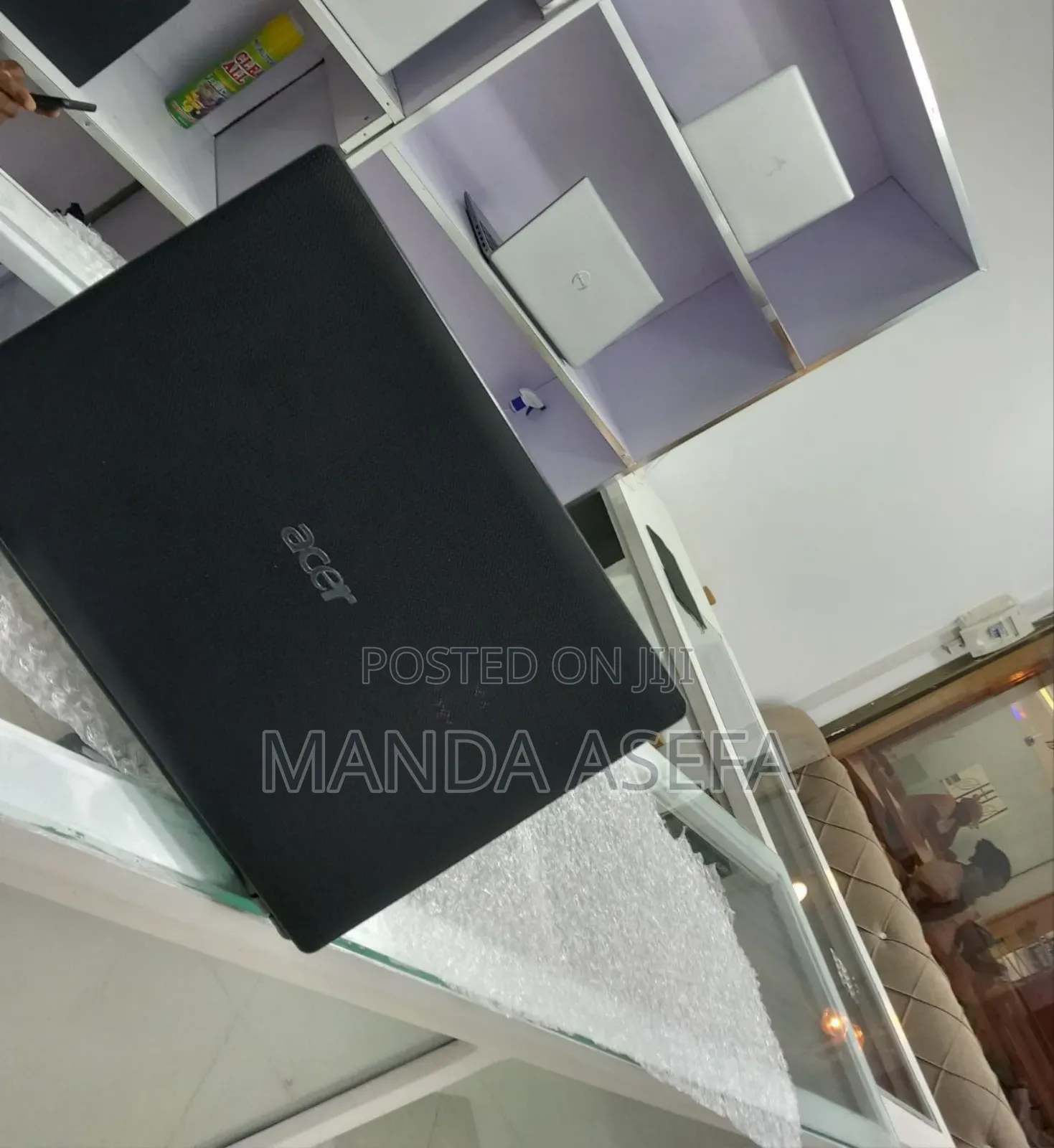 Laptop Acer Aspire 1 3GB Intel Pentium HDD 320GB