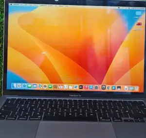 New Laptop Apple MacBook Air 2020 M1 8GB Apple M1 SSD 256GB
