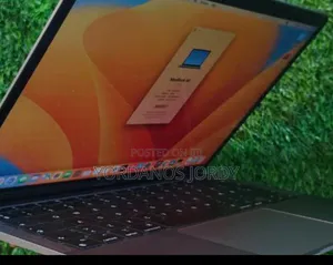 New Laptop Apple MacBook Air 2020 M1 8GB Apple M1 SSD 256GB