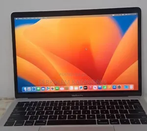 New Laptop Apple MacBook Pro 2017 8GB Intel Core I5 SSD 128GB