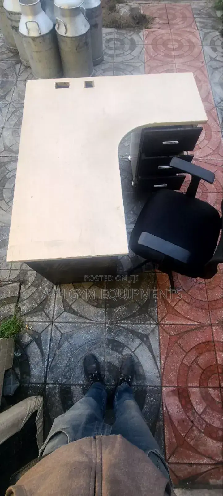 L-Shaped Executive Office Desk – Strong Spacious