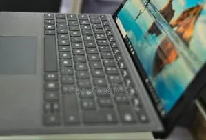 New Laptop Microsoft Surface Pro 7 16GB Intel Core i7 SSD 512GB