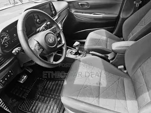 Hyundai Bayon 2022 Gray