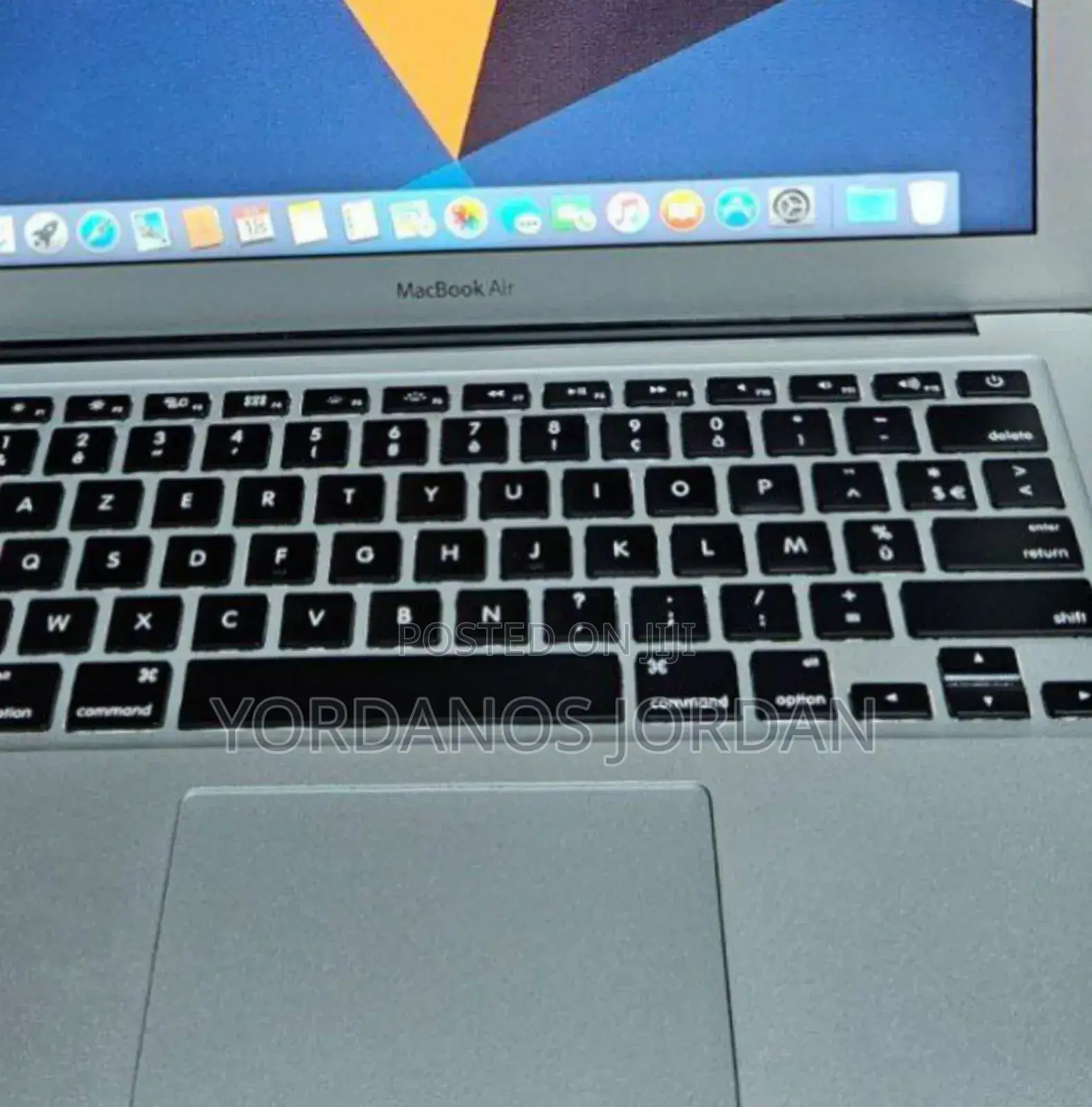 New Laptop Apple MacBook Air 2015 8GB Intel Core i5 SSD 256GB