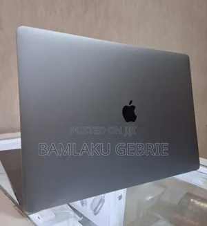 New Laptop Apple MacBook Pro 2019 16GB Intel Core I7 SSD 512GB