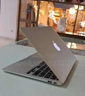 New Laptop Apple MacBook Air 2015 4GB Intel Core I5 SSD 256GB