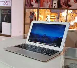 New Laptop Apple MacBook Air 2015 4GB Intel Core I5 SSD 256GB