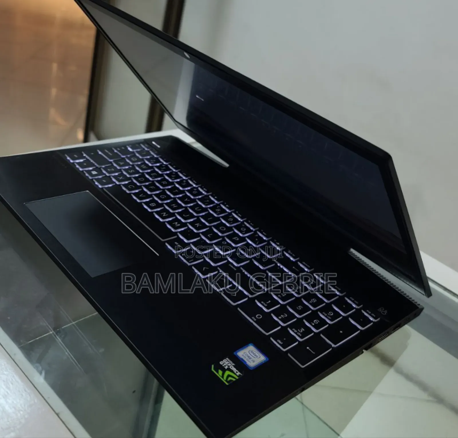 New Laptop HP Pavilion 15 8GB Intel Core I5 HDD+SSD 1.5T