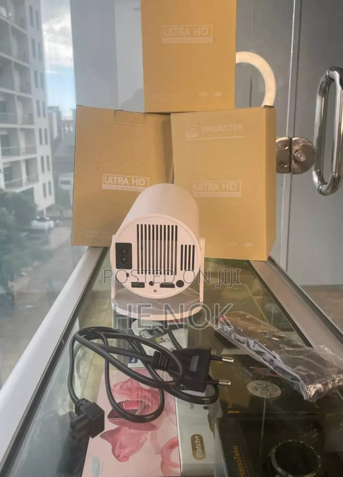 Projector Hy300 Portable Mini Projector