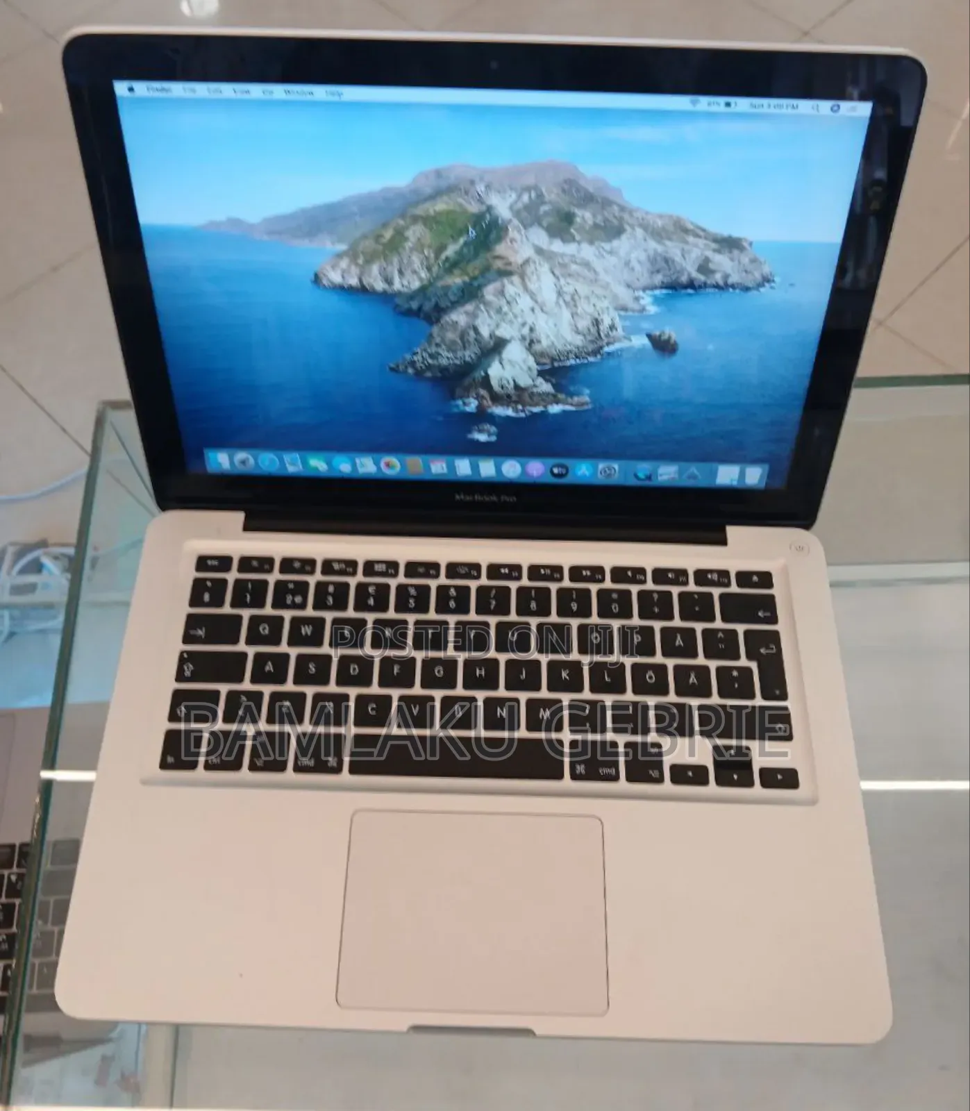 New Laptop Apple MacBook Pro 2012 4GB Intel Core I5 SSD 256GB
