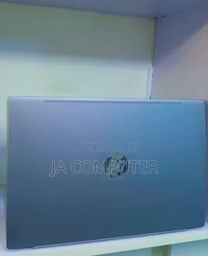 New Laptop HP Pavilion 15 8GB Intel Core I5 SSHD (Hybrid) 1.5T