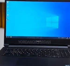 New Laptop 16GB AMD Ryzen 7 SSD 512GB