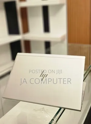 New Laptop HP EliteBook 840 G8 8GB Intel Core I7 SSD 512GB