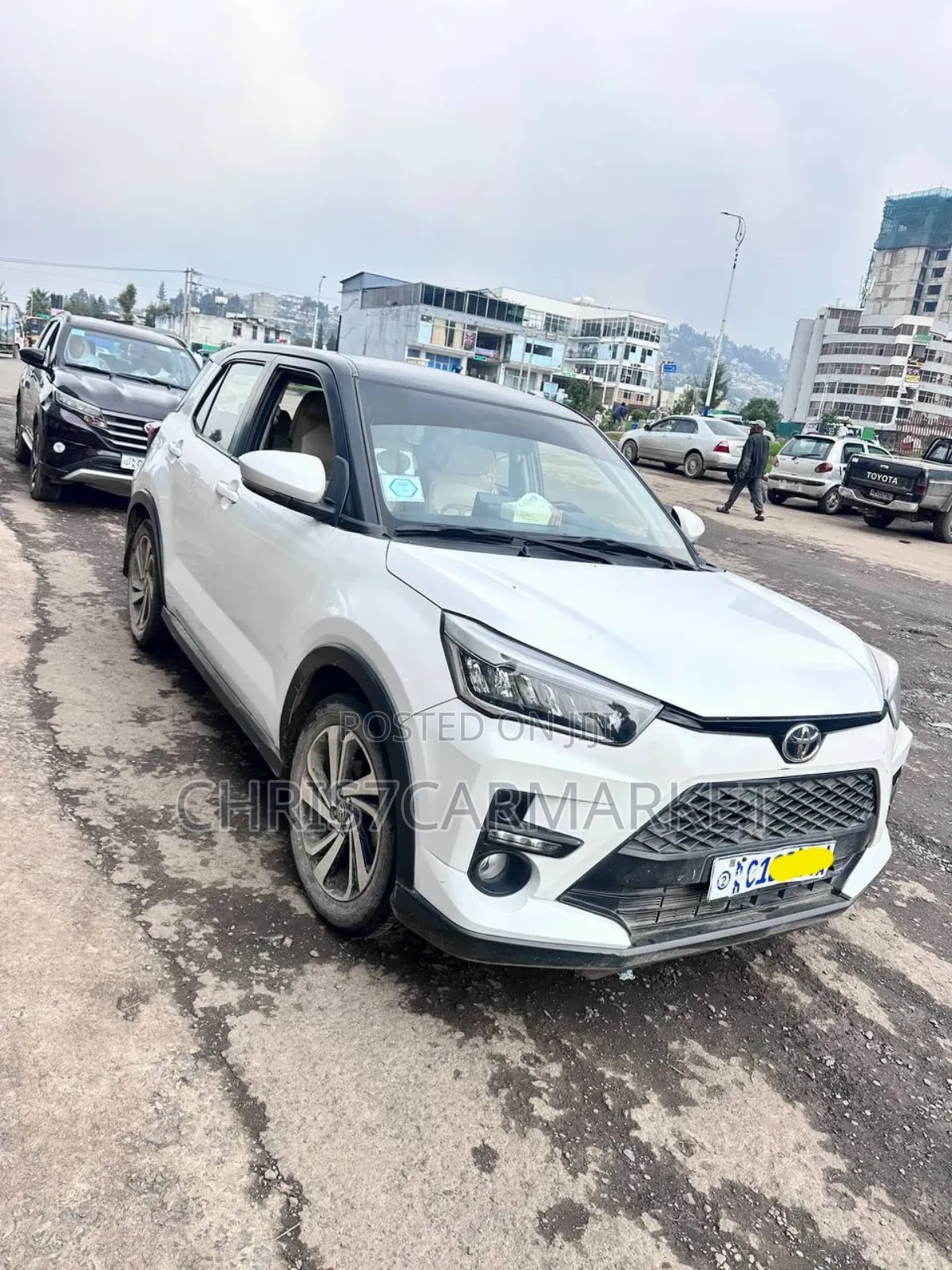 Toyota Raize 1.0 AWD 2022 White