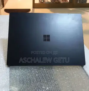 New Laptop Microsoft Surface 16GB Intel Core I7 SSD 512GB
