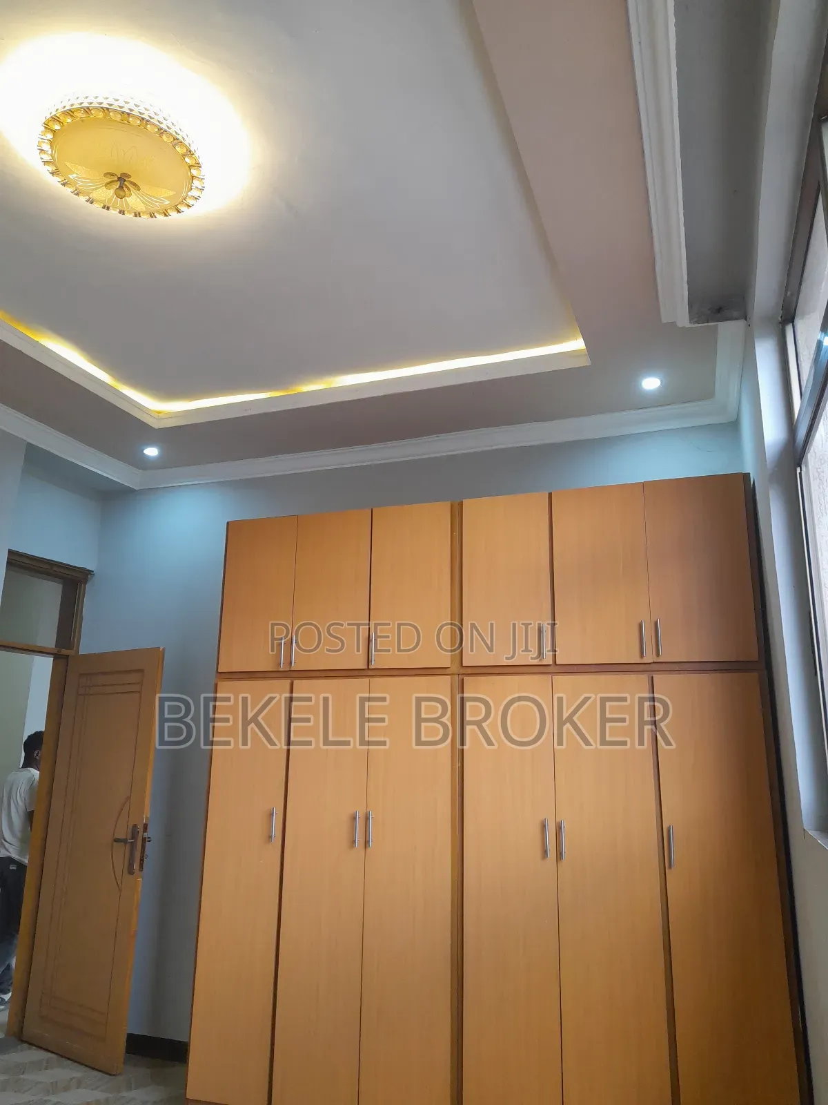 የመሸጥ ቪለ 15.2ሚሊዮን 200ከሬ