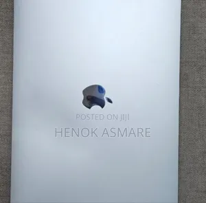 New Laptop Apple MacBook 2020 8GB Intel Core I5 SSD 512GB