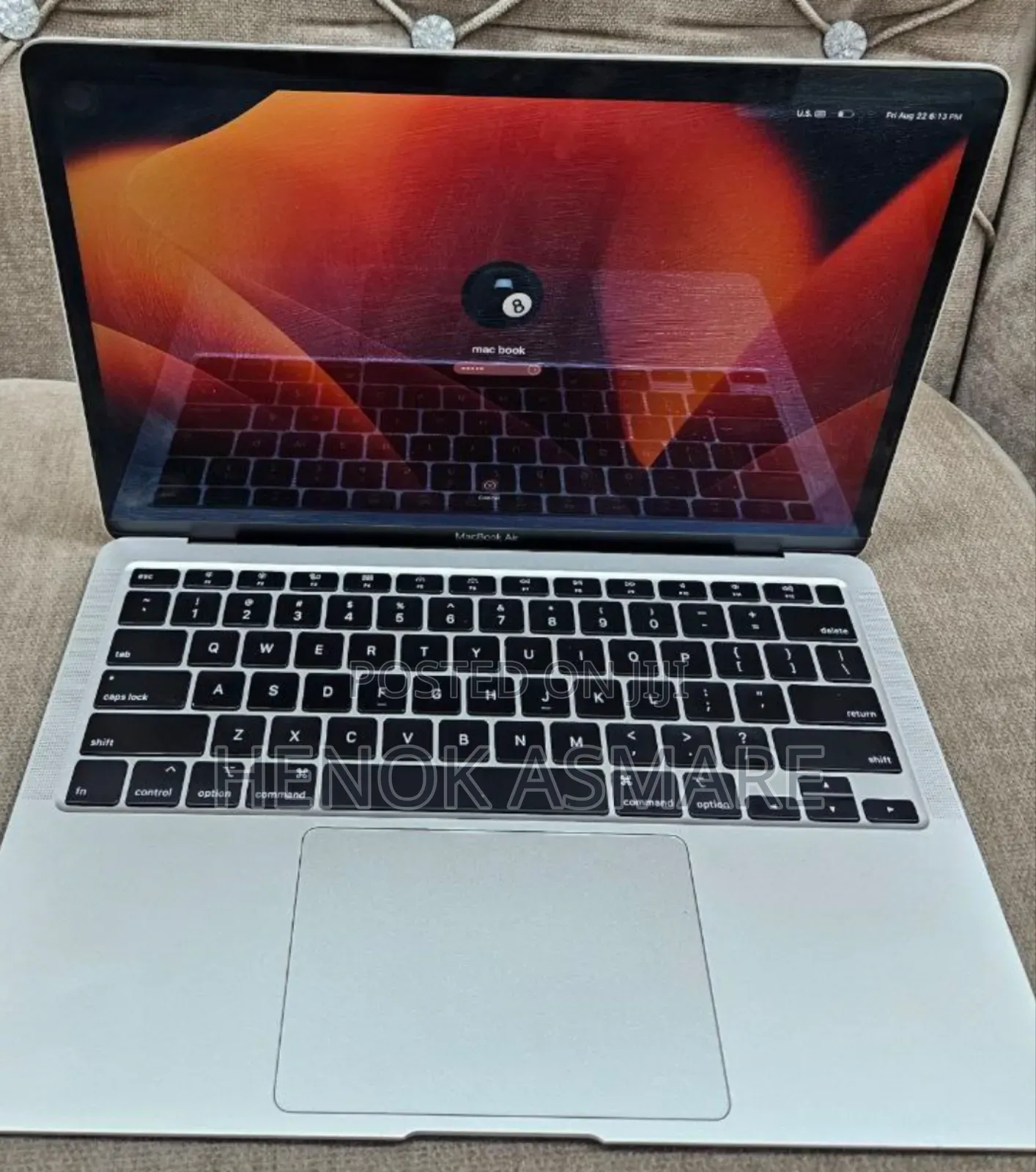 New Laptop Apple MacBook 2020 8GB Intel Core I5 SSD 512GB