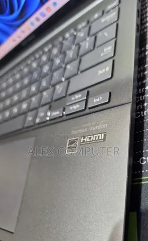 New Laptop Asus ZenBook UX32A 8GB Intel Core Ultra 5 SSD 512GB