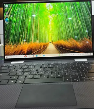 Photo - New Laptop Dell XPS 15 32GB Intel Core I7 SSD 512GB