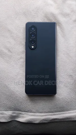 Photo - Samsung Galaxy Z Fold4 512 GB Black