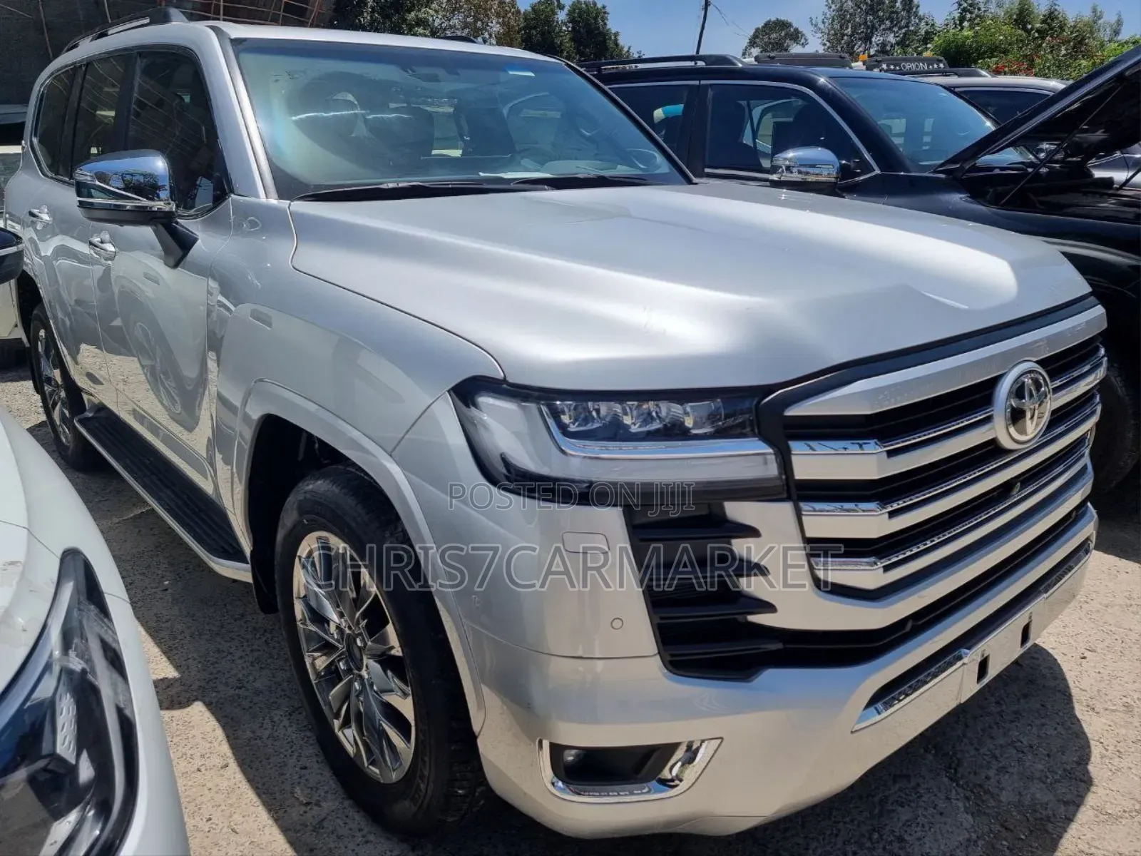 New Toyota Land Cruiser 2023 Silver