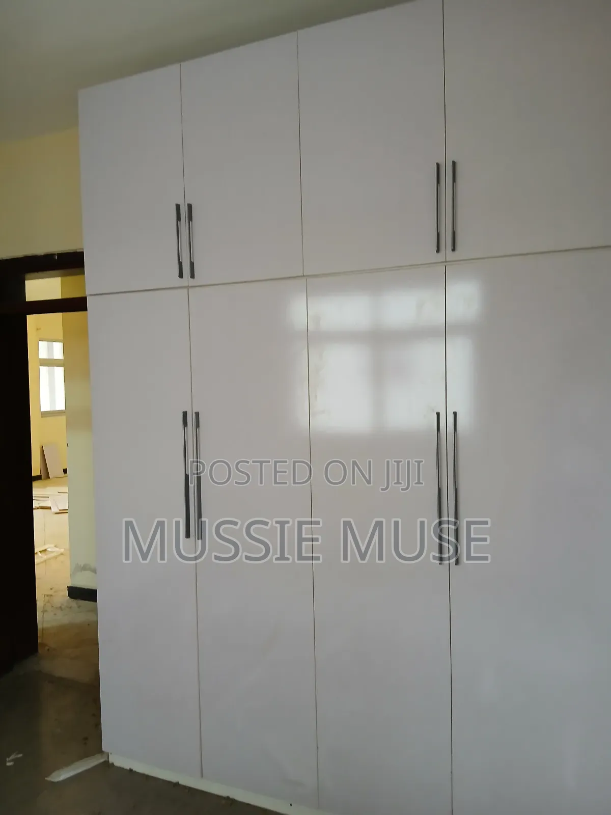 በፈለጉት Design እና Color አማራጭ ሰርተን እናስረክቦታለን