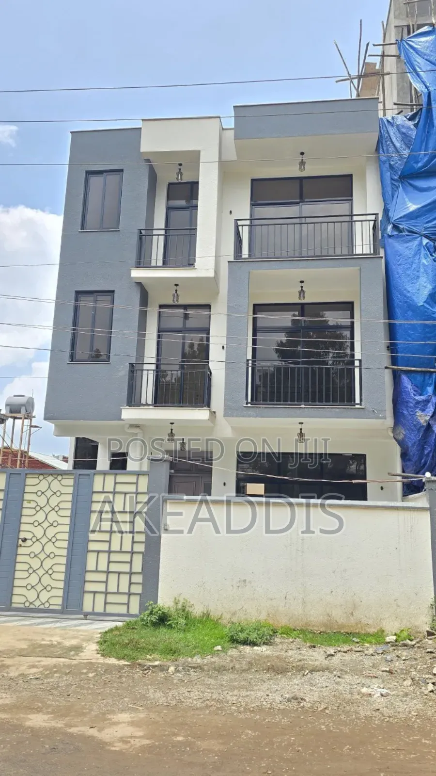 Furnished 6bdrm Townhouse/Terrace in Bole Ayat for sale