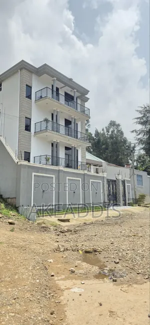 Furnished 6bdrm Townhouse/Terrace in Bole Ayat for sale