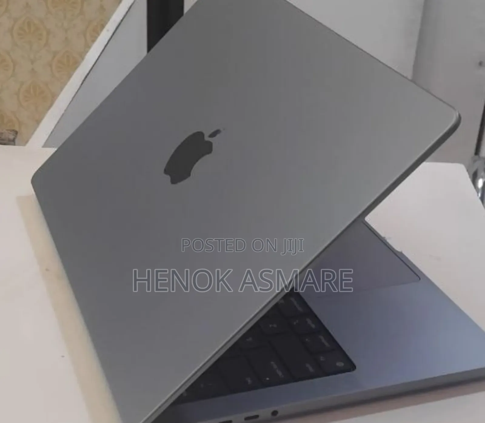 New Laptop Apple MacBook Pro 2021 M1 16GB Apple M1 SSD 512GB