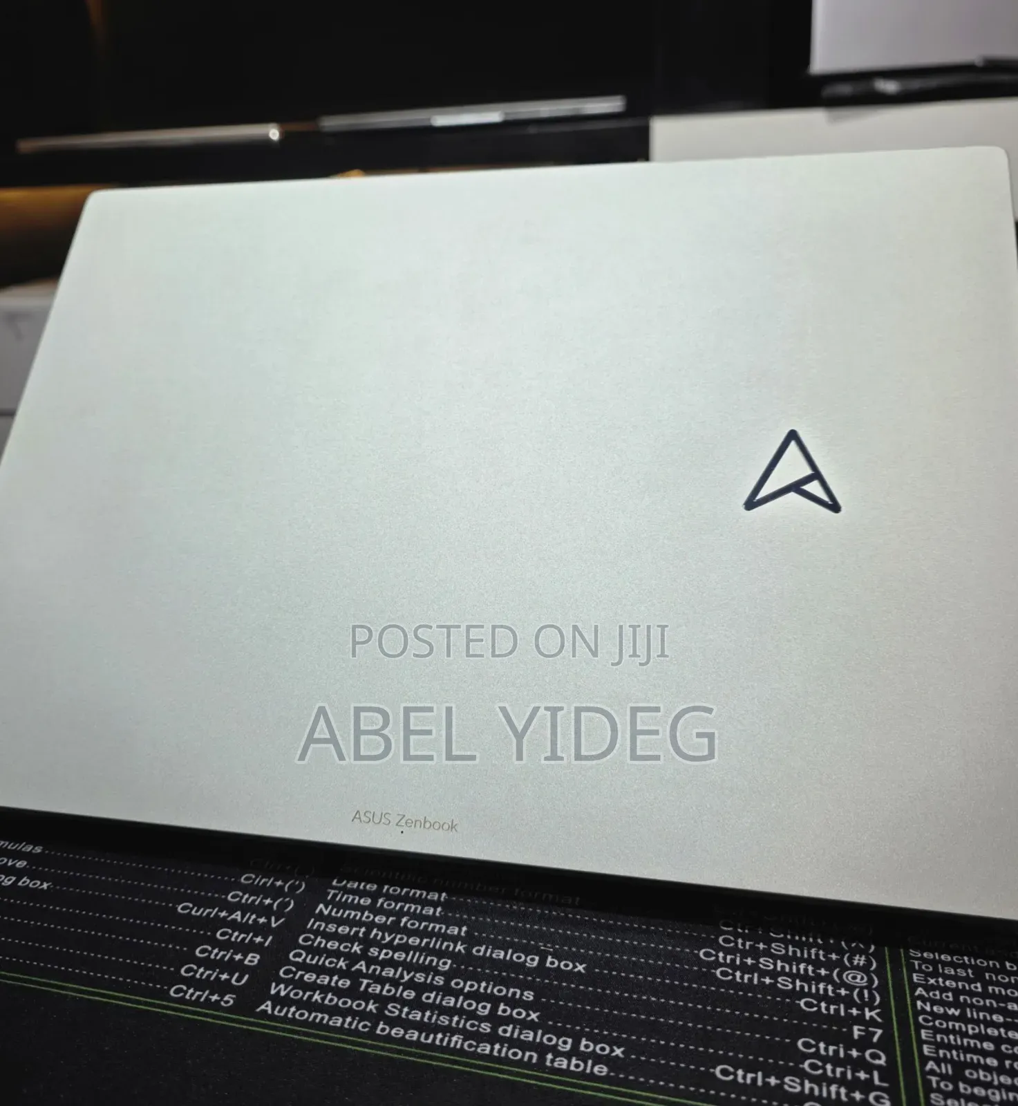 New Laptop Asus Zenbook 14 UX434 16GB Intel Core I7 SSD 512GB