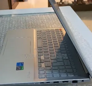 New Laptop Asus VivoBook 15 X505BA 16GB Intel Core I5 SSD 512GB