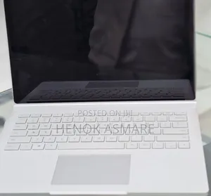 New Laptop Microsoft Surface 16GB Intel Core I7 SSD 256GB