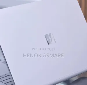 New Laptop Microsoft Surface 16GB Intel Core I7 SSD 256GB