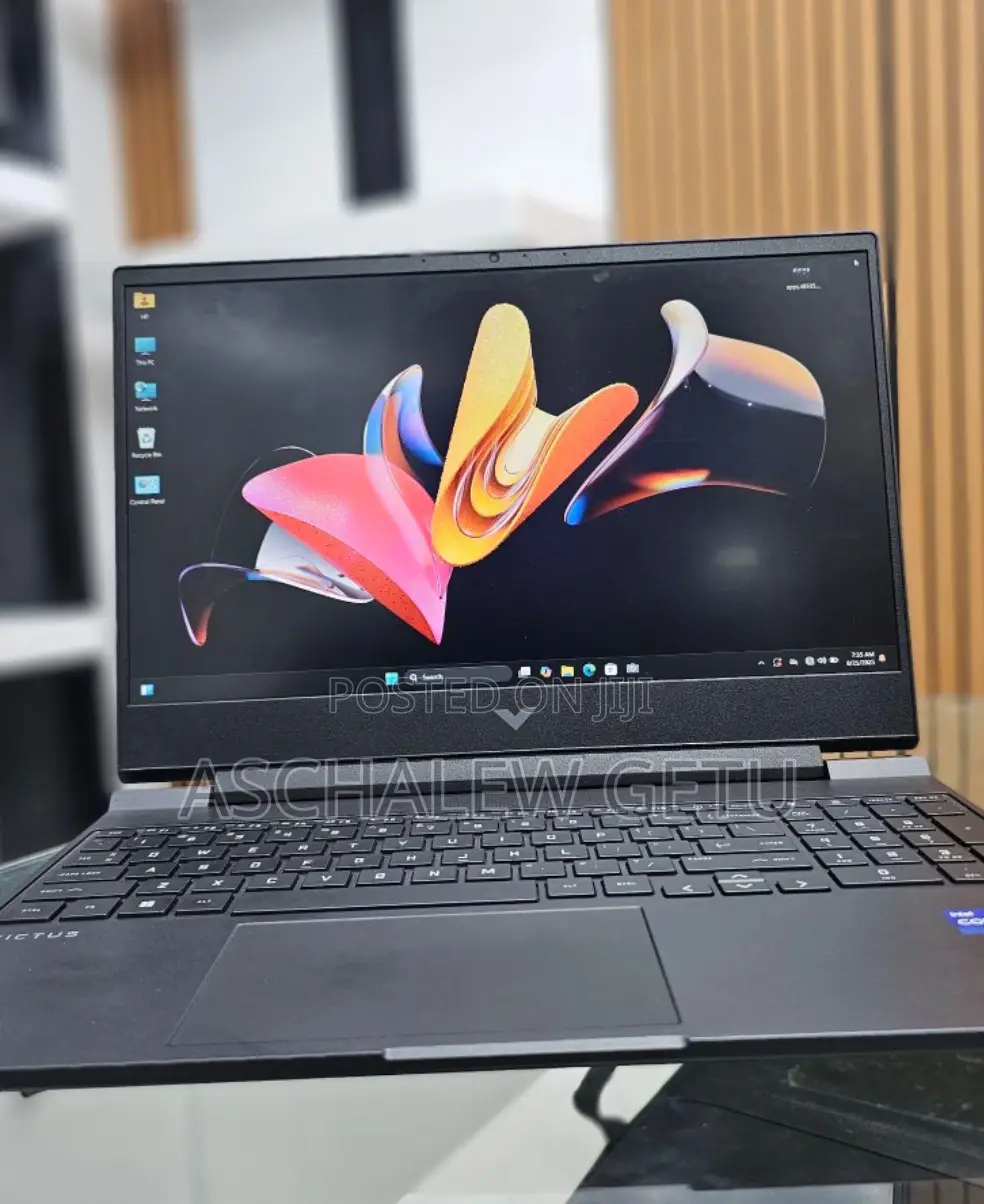 New Laptop HP Victus 15 16GB Intel Core I7 SSD 1T