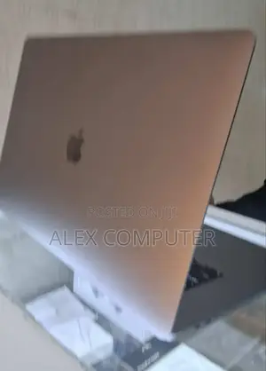 New Laptop Apple MacBook Pro 2019 32GB Intel Core I9 SSD 1T