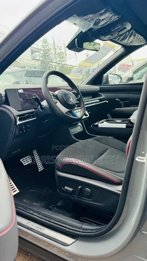 New Hyundai Tucson SE 2024 Gray