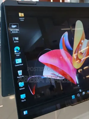 New Laptop Lenovo Yoga 710 16GB AMD Ryzen 7 SSD 512GB