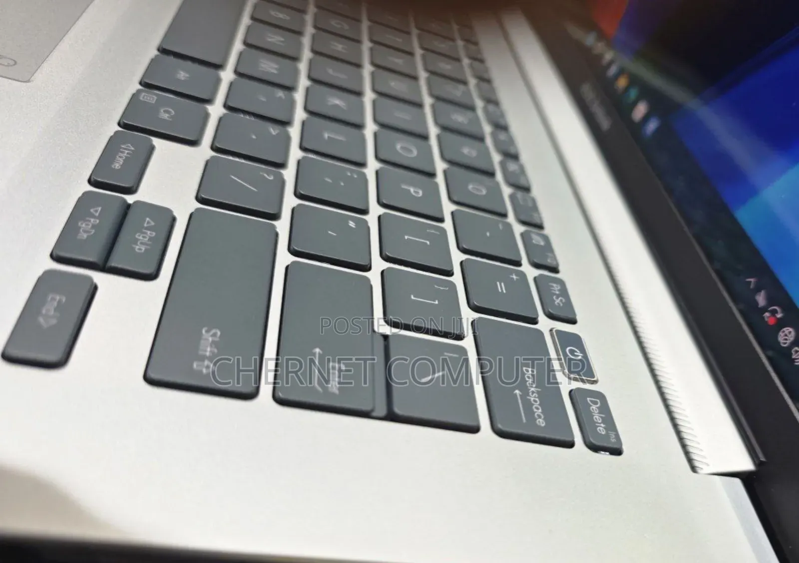 New Laptop Asus 16GB Intel Core I7 SSD 512GB