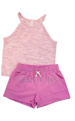 2pcs Clothes From Canada