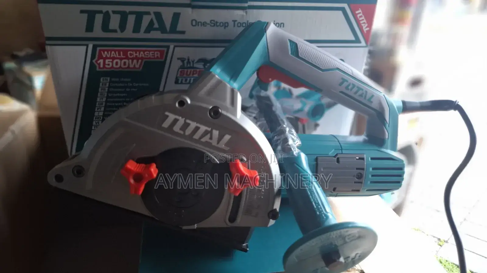 Total Wallchaser 1500w የግድግዳ መሠንጠቂያ