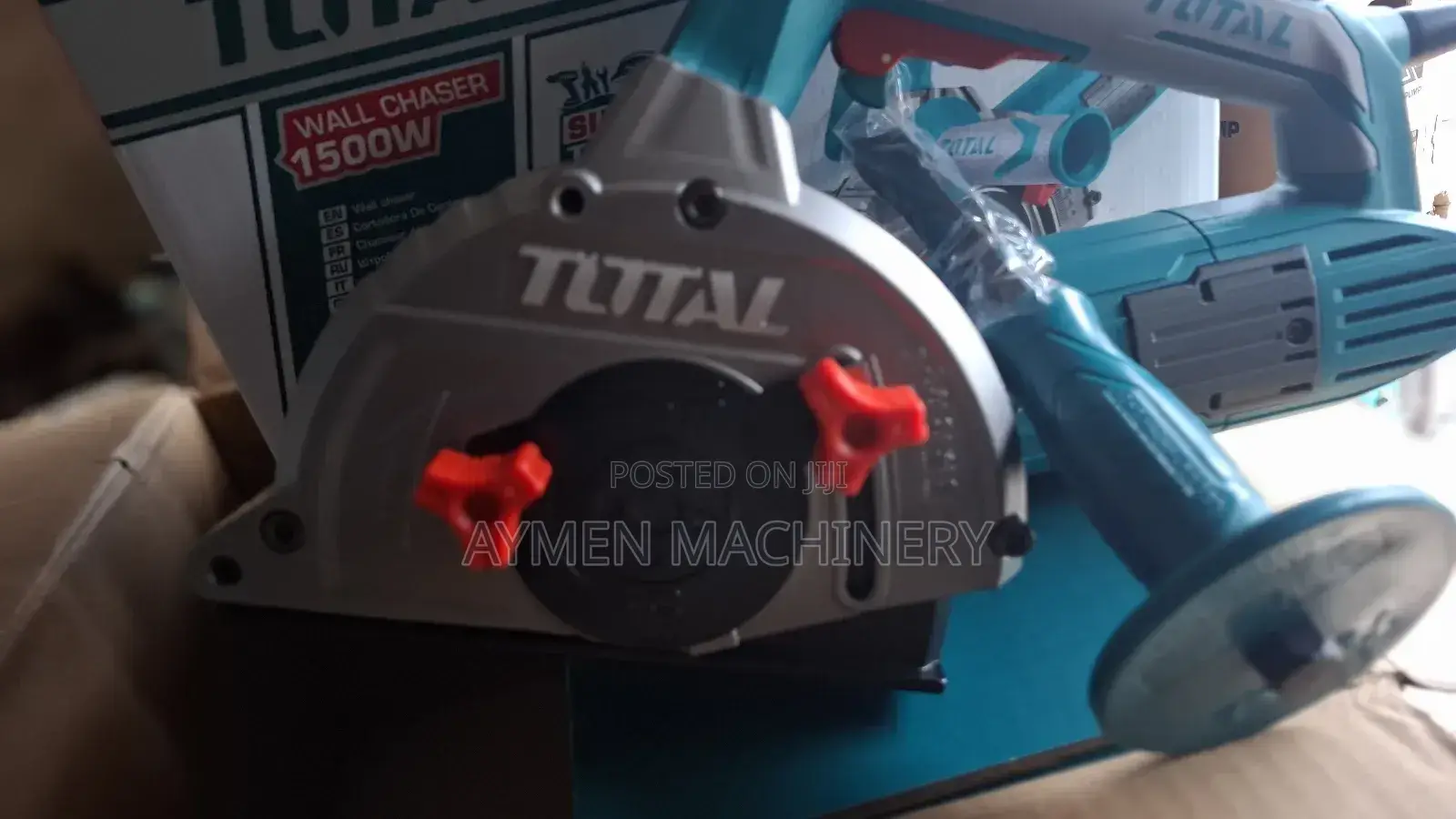 Total Wallchaser 1500w የግድግዳ መሠንጠቂያ