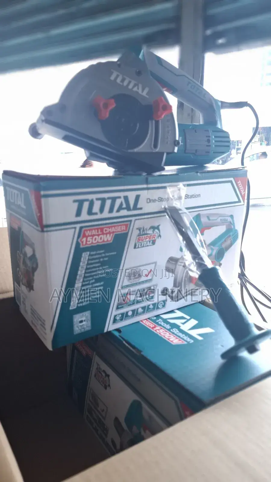 Total Wallchaser 1500w የግድግዳ መሠንጠቂያ
