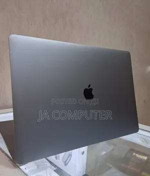 New Laptop Apple MacBook Pro 2019 32GB Intel Core I9 SSD 1T