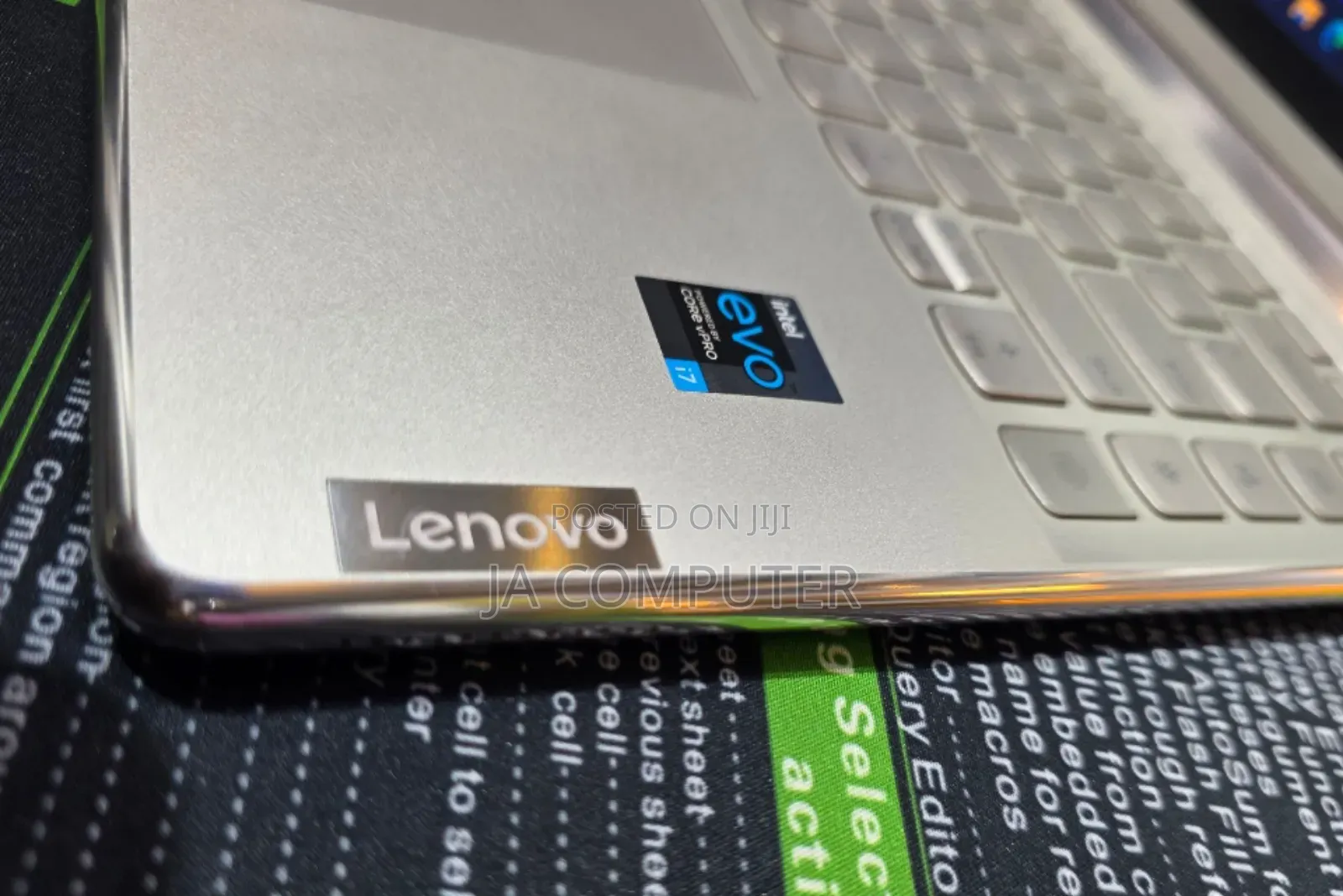 New Laptop Lenovo Yoga 9i 16GB Intel Core I7 SSD 1T