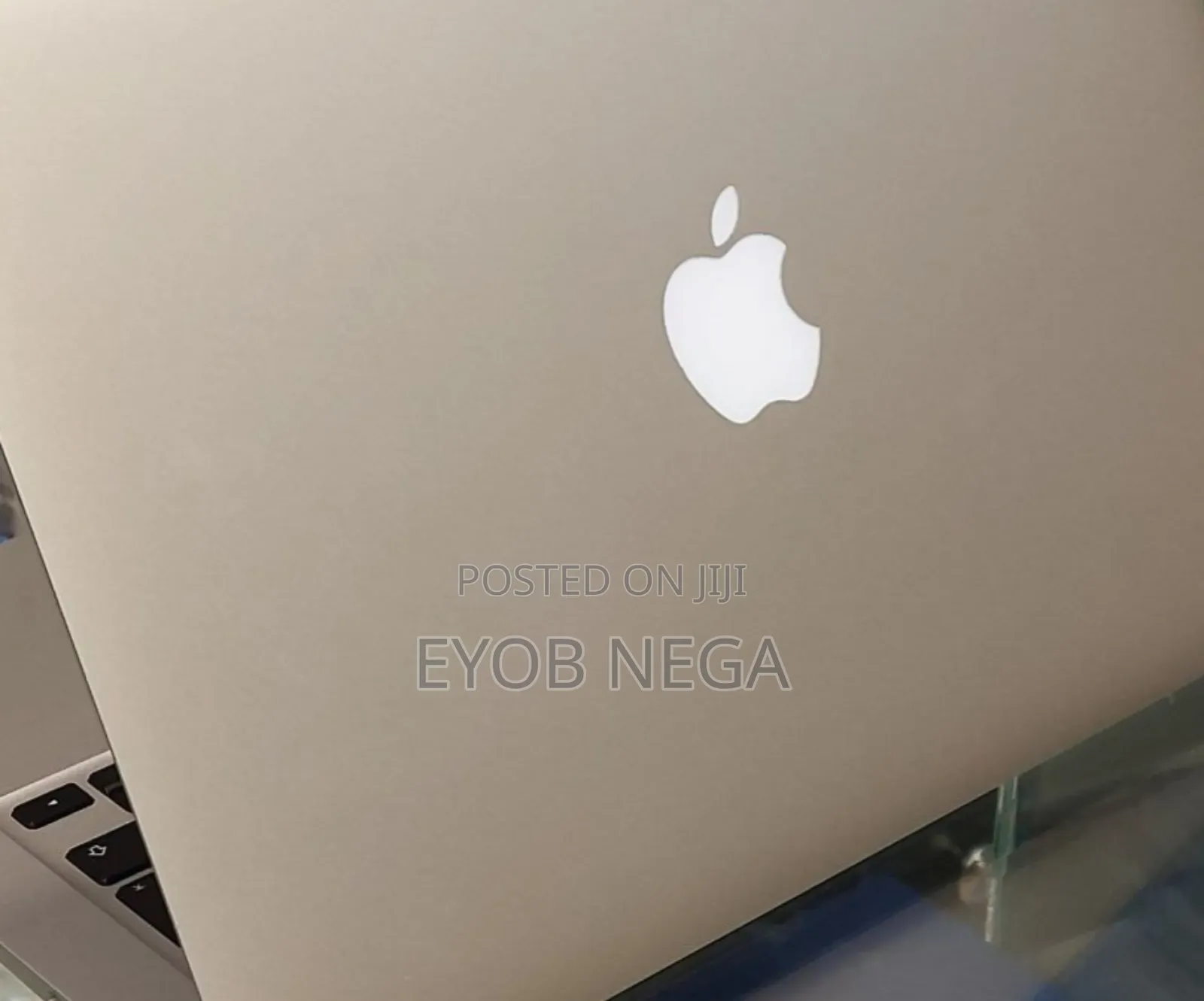 Laptop Apple MacBook Air 2017 8GB Intel Core I5 SSD 128GB