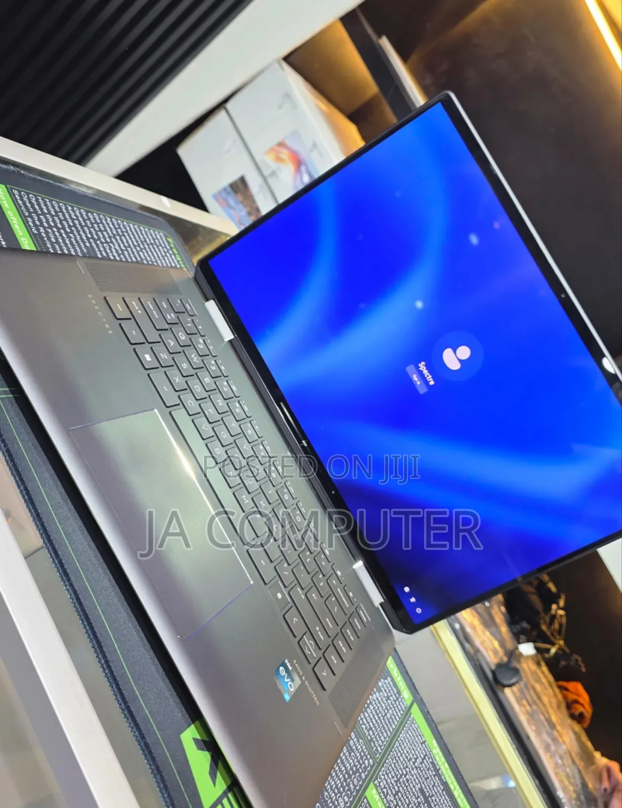 New Laptop HP Spectre 16GB Intel Core I7 SSD 1T