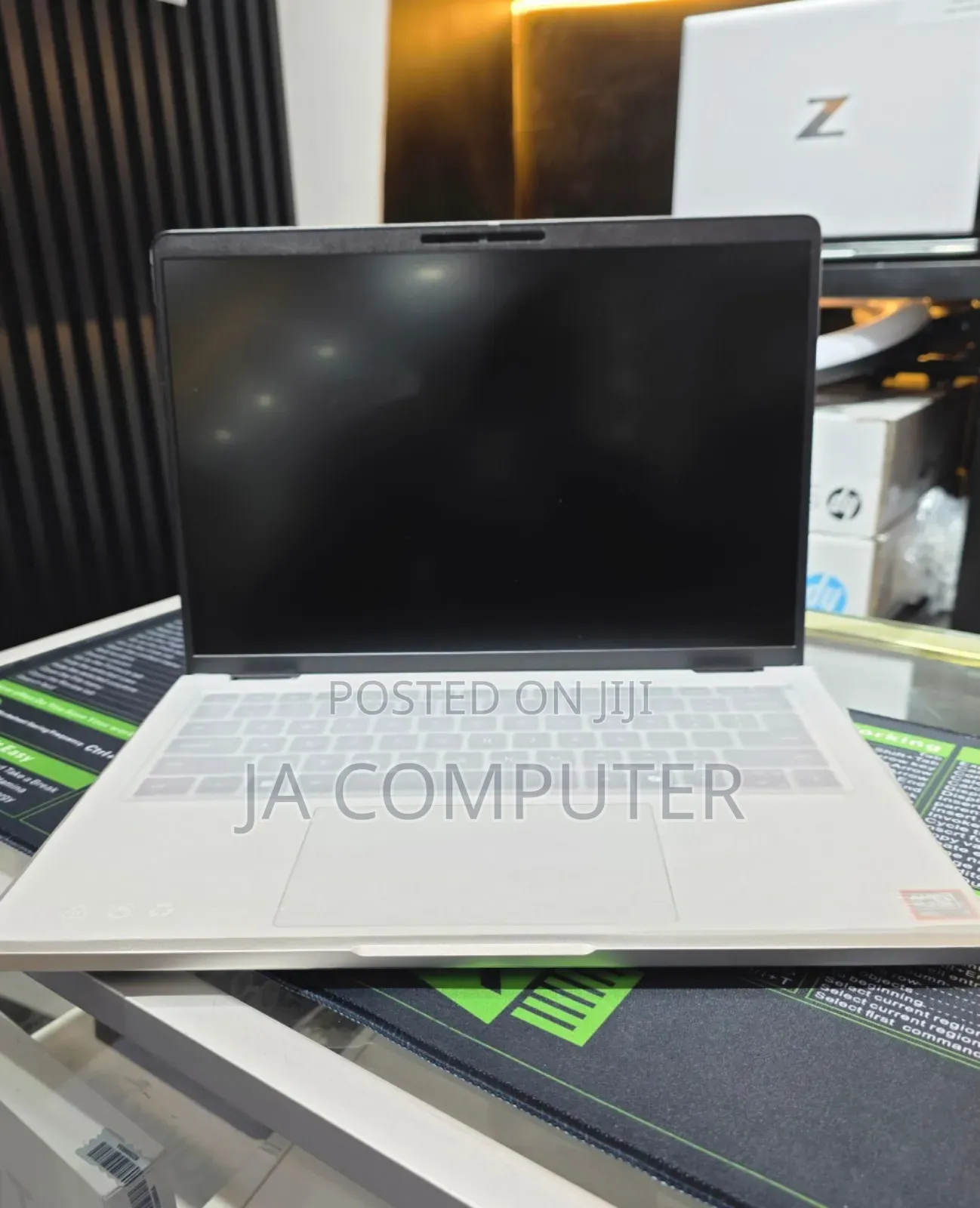 New Laptop Dell Pro 14 32GB AMD Ryzen 7 SSD 1T